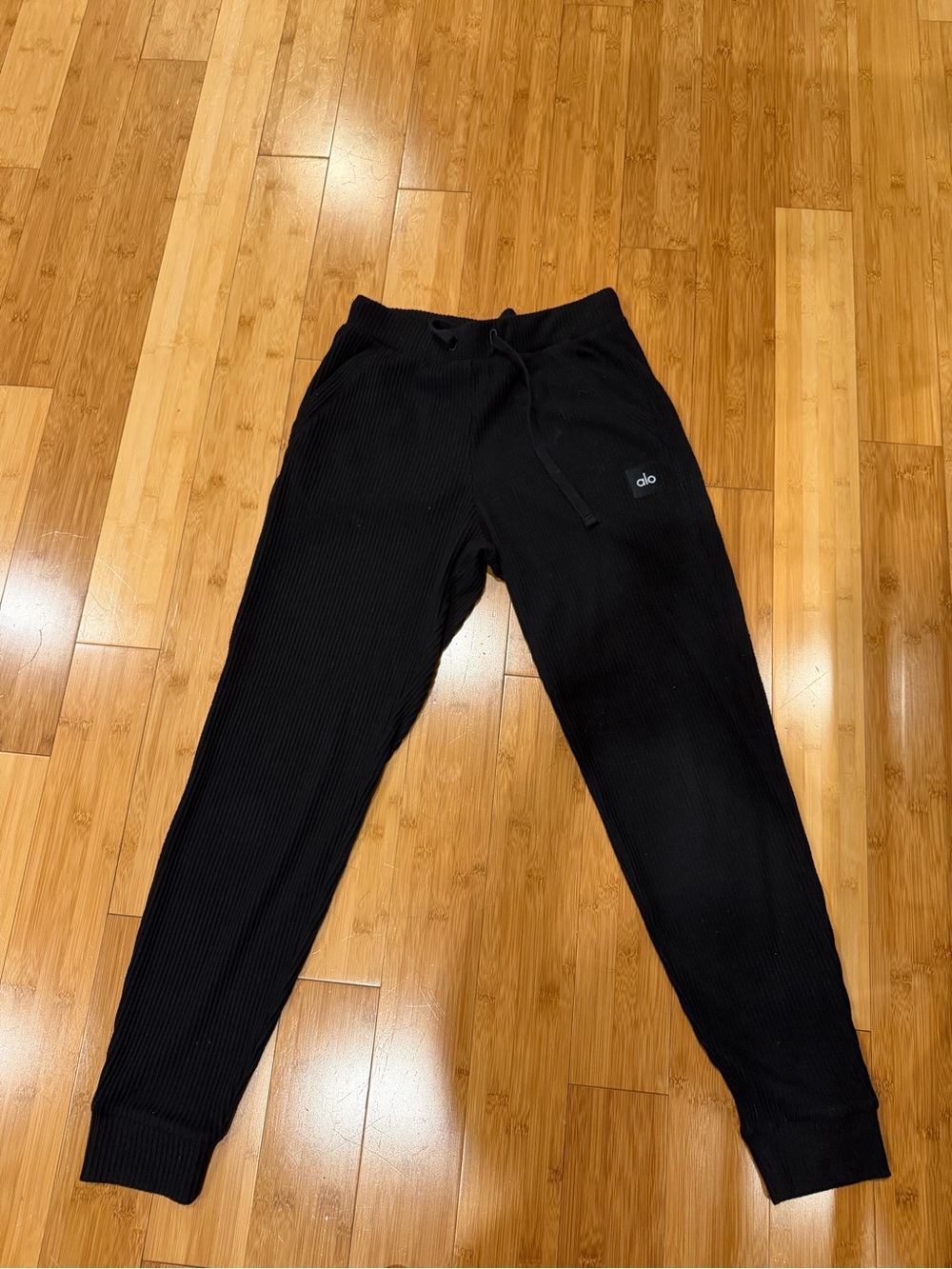 Alo Muse Ribbed Hoodie & Jogger